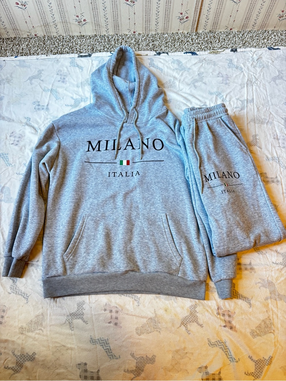 Milano Gray Crewneck Hoodie & Sweatpants Set